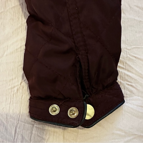 🛑SOLD🛑 Beautiful Lightweight Jacket - Picture 4 of 7